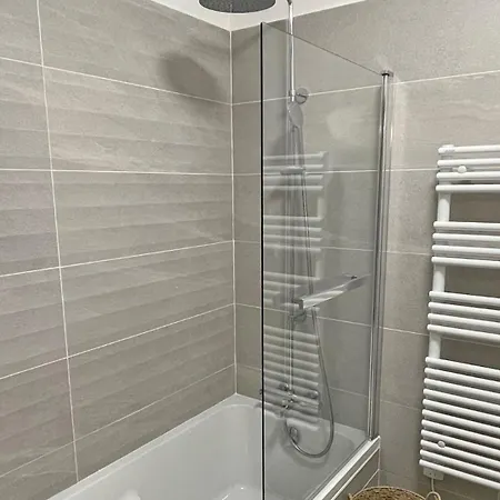 Terrasses De La Apartment *